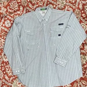 Men Columbia fishing shirt